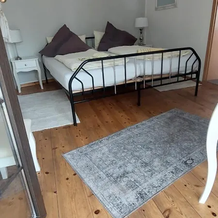 - Wohnung- Havelblick بيت للعطل